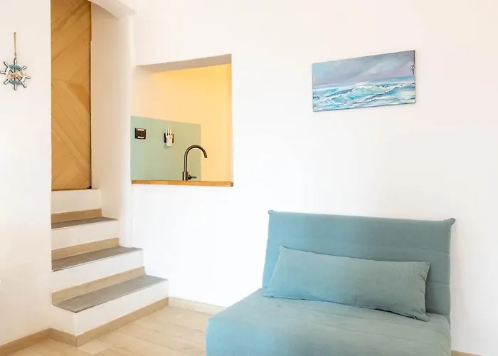 Casa Santa Brigida דירה *